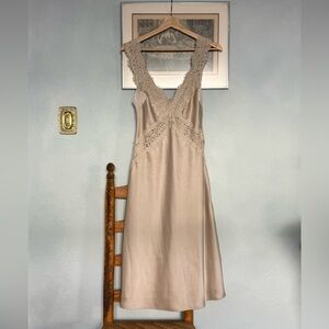 Hansen & Gretel Satin Lace Dress